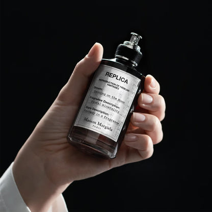 Maison Margiela Replica Dancing On The Moon EDP